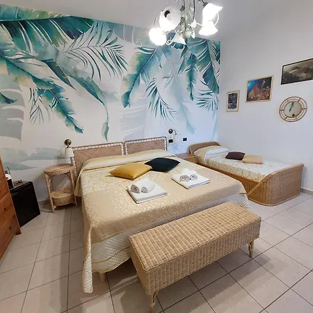 La Rosa Dei Venti Марина-ди-Джойза-Йоника