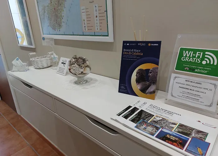 La Rosa Dei Venti 4* מרינה די ג'ויוסה איוניקה