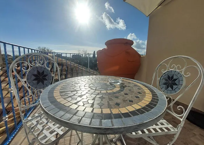 La Rosa Dei Venti לינה וארוחת בוקר מרינה די ג'ויוסה איוניקה